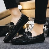 Summer Shoes Men Flats Slip On Male Loafers Driving Moccasins Homme Men Casual Shoes Fashion Dress Wedding Footwear sneaker