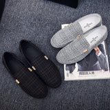 ZYYZYM Men Casual Shoes,  Spring Summer Men Loafers New Slip On Light Canvas Youth Men Shoes Breathable Fashion Flat Footwear